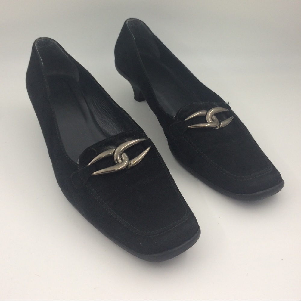 Stuart Weitzman Black Suede Kitten Heel